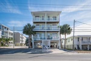 Budova, kde se prázdninový dům nachází