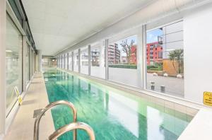 Gallery image of Greenwich Luxe exclusive Condo in London