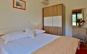 Fotografie z fotogalerie ubytování Apartment Ana v destinaci Supetarska Draga