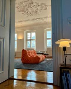 Χώρος καθιστικού στο Luxuriöse Design Wohnung im Barockschloss 110 m2
