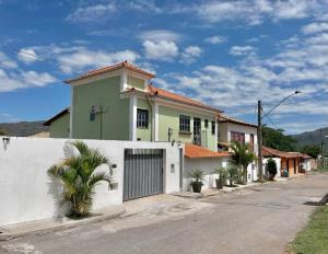 Budova, kde se penzion – hostinec nachází + 106 fotografií