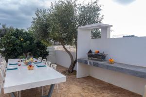 Galeriebild der Unterkunft Blue Crystal Seaview in Protaras