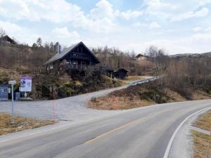 Tjørhomにある6 person holiday home in Tjørhomのギャラリーの写真