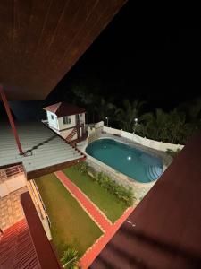 Piscina di Oxygen Resort, Akshi o nelle vicinanze