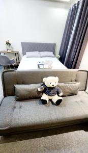 Posezení v ubytování Empress Suite SMDC Hope Residences CONDOTEL with UNLIWIFI