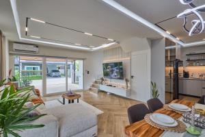 Η κουζίνα ή μικρή κουζίνα στο Phuket Paradise Retreat