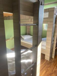Camera con letto a castello. di Pick me HOSTEL a Batumi