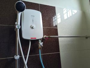 Homestay Nimaza2的一间浴室