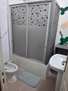 Ένα μπάνιο στο Apartamento Tahalia Houston