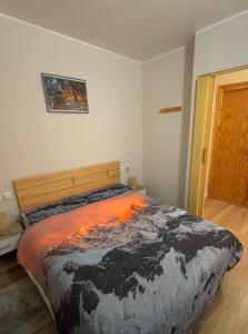 Postel nebo postele na pokoji v ubytování La Molina - acogedor apartamento cerca de las pistas de esquí + 28 fotografií