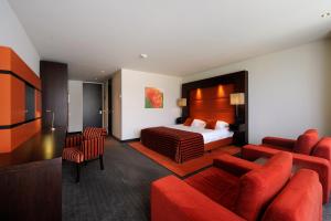 Postel nebo postele na pokoji v ubytování Van der Valk Hotel Hilversum/ De Witte Bergen