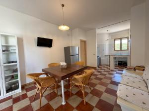 Η κουζίνα ή μικρή κουζίνα στο Villa Odetta - appartamento Ovest