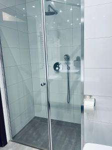 Ένα μπάνιο στο Apartament Solna 38 centrum miasta z podziemnym garażem