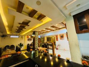 Cucina o angolo cottura di Hotel Shraddha Palace