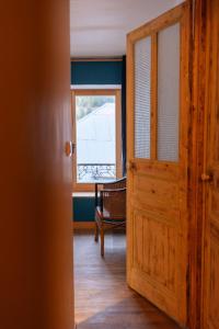 Afbeelding uit fotogalerij van Chambres d'hôtes de l'encabanée in Saint-Paul-sur-lʼUbaye