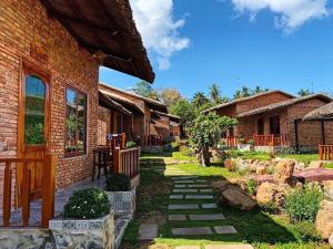 Zahrada ubytování Ong Lang Bay Resort