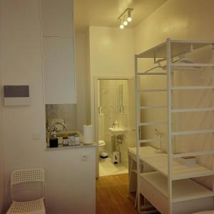 Koupelna v ubytování Benny's Rooms Brussels City Centre
