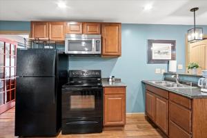 Kuchyň nebo kuchyňský kout v ubytování Jefferson City CNU 2mi Apartment A Knoxville UTK + 4 fotografie