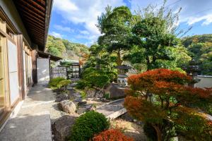 Zahrada ubytování 岡山楽禅庵 Raku-Zen-An 岡山門田文化町の隠れ高級旅館 静寂と四季の彩りに包まれる優雅な滞在 無料駐車場有り supported by COCOSTAY