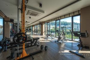 Fitness centrum a/nebo fitness zařízení v ubytování C153 The Aristo Luxury Beach Resort Phuket