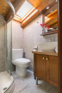 Koupelna v ubytování Traditional Venetian Stone House