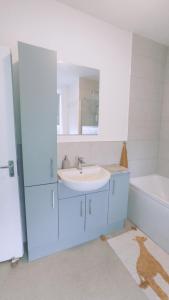 Gallery image of CASA JIMENEZ - Close to town with Shared bathroom in Cardiff