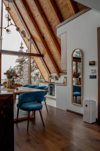 Istumisnurk majutusasutuses Sofia - Mountain Home