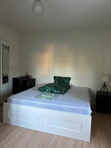 Postel nebo postele na pokoji v ubytování Rocco Guesthouse