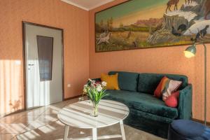 Posezení v ubytování Garden - residence in the center of Barzio