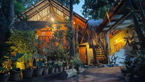 Zahrada ubytování Shan Home Stay Sigiriya