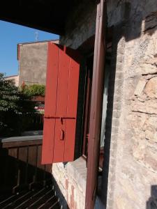 Foto dalla galleria di Romantica terrazza sul lago a Revine Lago