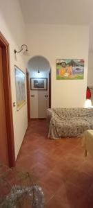 Un pat sau paturi într-o cameră la San Giorgio House