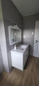 Ένα μπάνιο στο Chambres Esprit Campagne