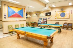 Biliár nebo kulečník v ubytování Departamento Hippocampus Resort & Spa Con Cón