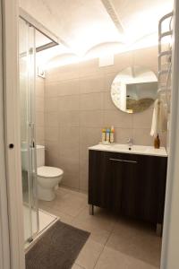 Ένα μπάνιο στο Old Side Girona Two