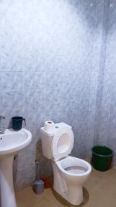 Φωτογραφία από το άλμπουμ του Chambre meublée σε Niadyorane