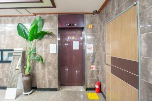 Koupelna v ubytování Jangwon Livingtel & Guesthouse