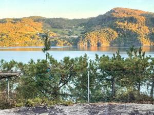 Fotografie z fotogalerie ubytování 7 person holiday home in Hjelmeland v destinaci Hjelmeland