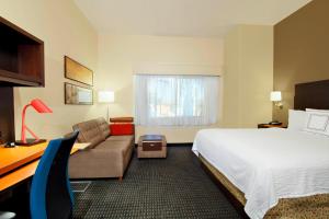 Postel nebo postele na pokoji v ubytování TownePlace Suites St. George