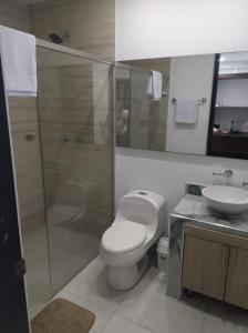 Koupelna v ubytování Exclusivo Apartamento en Melgar! + 3 fotografie
