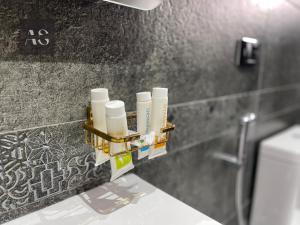 Koupelna v ubytování Elite Boutique Hotel
