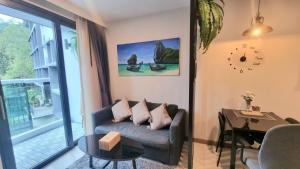 Area soggiorno di B506-top Floor Pool View 1 Br At Ao Nang Beach
