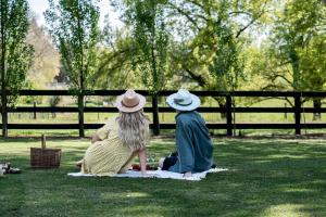 入住WAIRERE REST - High Country Couples Retreat - Outdoor Bath with Rural View的客人