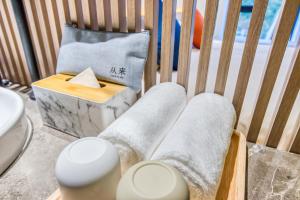 Gallery image of Cozylife Hotel Canal in Hangzhou