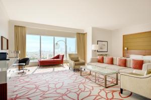 Posezení v ubytování Marriott Hotel Downtown Abu Dhabi