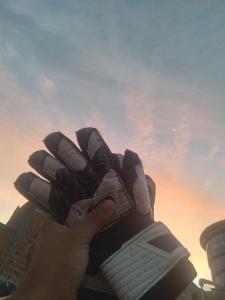 Východ nebo západ slunce při pohledu z hotelu nebo okolí