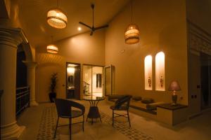 RASA Pool Villa的休息区