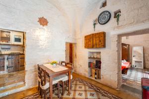 Kuchyň nebo kuchyňský kout v ubytování Casa 1600 by Rentbeat