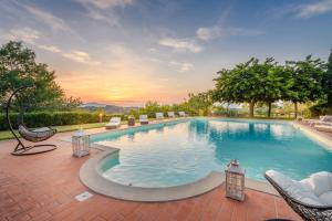 Πισίνα στο ή κοντά στο Villa San Miniato