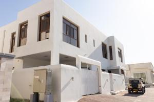 Το κτήριο όπου στεγάζεται  το δωμάτιο σε οικογενειακή κατοικία